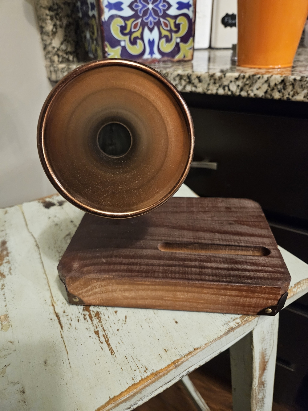 Wooden Bluetooth Gramophone-Style Speaker (Brown/Copper)